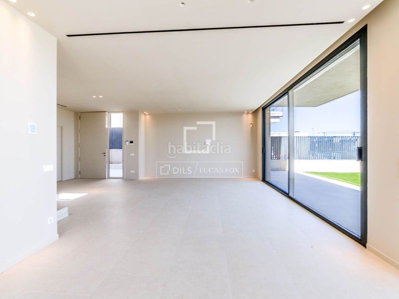 Foto 80083393-3968-4411-9fbc-005b53b7b61b. Xalet amb aparcament piscina a La Plana Sitges