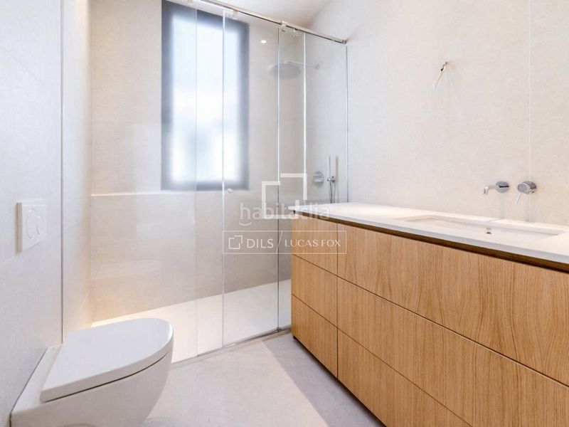 Foto 8259664f-bcf0-44e0-a5d6-b124838e13af. Xalet amb aparcament piscina a La Plana Sitges