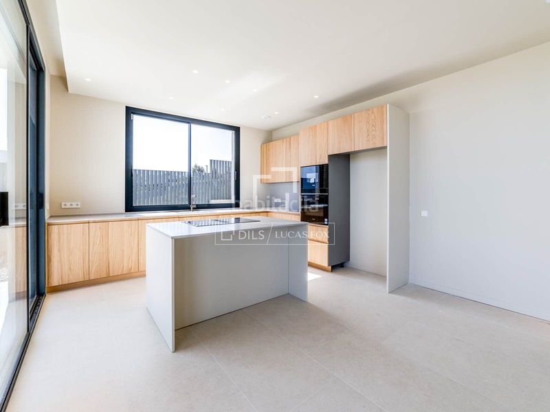 Foto a3788ae5-1c94-482f-9748-b2d2beeed09c. Xalet amb aparcament piscina a La Plana Sitges