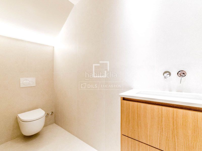 Foto b264a812-1151-4ef7-b6ea-67c63e95b859. Xalet amb aparcament piscina a La Plana Sitges