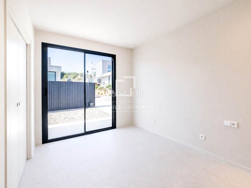 Foto c8b62515-37c0-4f9c-9f6f-6dcc114cf4f4. Xalet amb aparcament piscina a La Plana Sitges