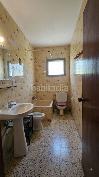 Foto 4cb67939-4187-4eb8-b746-33215ccb7c1c. Casa aparellada amb aparcament a Barberà de la Conca