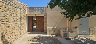 Casa aparellada  Carrer costeta-ollers. Una casa con vistas, tranquilidad y mucho por descubrir
