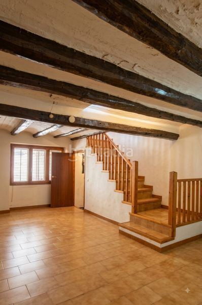 Foto dd9d4123-3571-427d-8832-dfb3645b40fc. Casa aparellada amb aparcament a Barberà de la Conca