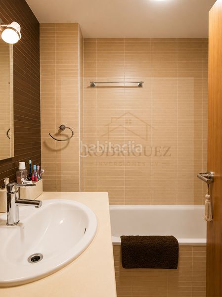 Foto c7abff19-9234-4d5e-b8b5-9235aa0d1451. Pis amb piscina a Sant Jaume d´Enveja