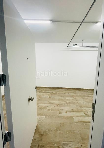 Foto 29fe2cc5-11b1-4b17-902b-f968d7eb9f6d. Lloguer local comercial a Ponent - Set Camins Igualada