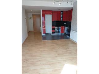 Piso en Olot. Piso en venta en olot