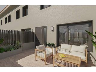 Casa adossada a Olot. Piso en venta en olot