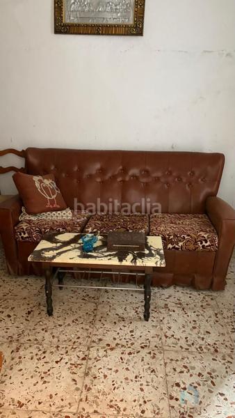 Foto 9f4657ff-4d6d-4398-a251-483c96db7bed. Casa a Castellar