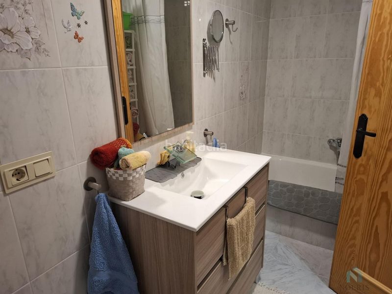 Foto 30a5d595-5e8d-4eed-9e3e-9e083ede34ff. Apartament amb aparcament a Les Palmeres Sueca