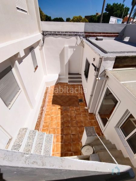 Foto 34a7db2c-8dbb-4321-a39a-0e4de90efbeb. Casa amb aparcament a Moncada