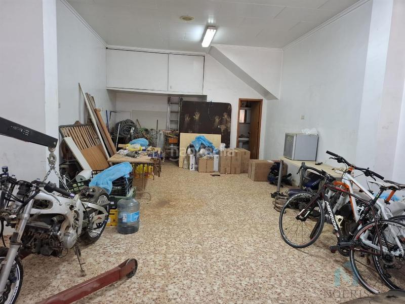 Foto ee010a06-56cd-4b3a-8d2a-e96cb59bf617. Local comercial local en Massanassa