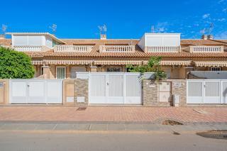 Casa a schiera in Centro. Vivienda duplex adosada. en los alc?zares