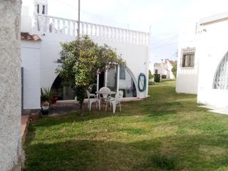 Maison jumelée à La Florida. Casa en planta baja en los almendros orihuela costa