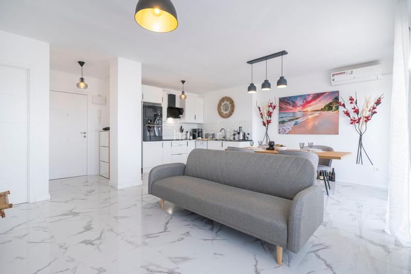 Foto f184e5cc-ef05-42ed-8719-564ee71409c8. Flat with parking pool in Punta Prima Torrevieja