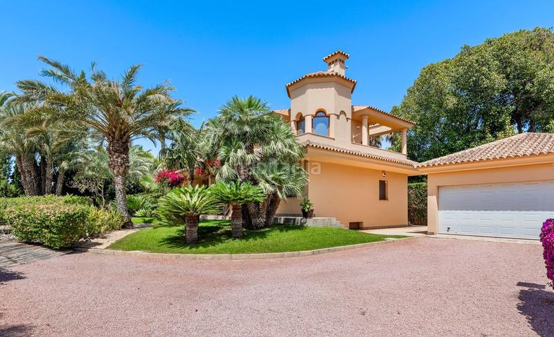 Foto b073147a-786c-4f66-a526-c09aed2e8095. Chalet con piscina in Camí dels Magros - Casablanca Elche / Elx