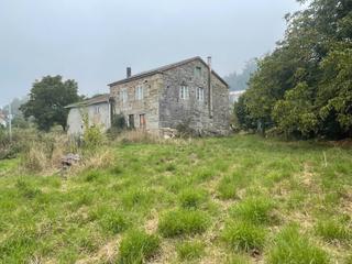 Maison à Aldea raño 13d. Antigua casa de piedra para reformar