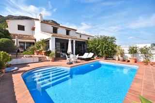 Chalet en Marisol Park - Ortembach - Los Almendros. Chalet a  cuatro vientos  y con vistas al mar