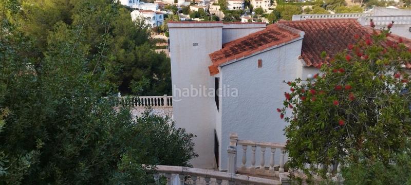 Foto 3d0e0c3b-b6e1-4113-bf00-92f1c7c536ef. Chalet con camino parcheggio piscina in La Fustera Benissa