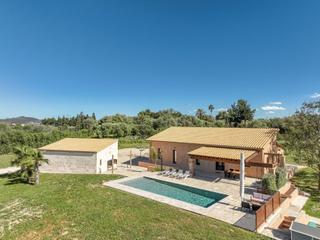 Masia a Ciutat dAlcdia. Finca rstica con 2 casas de bioconstruccin en alcdia