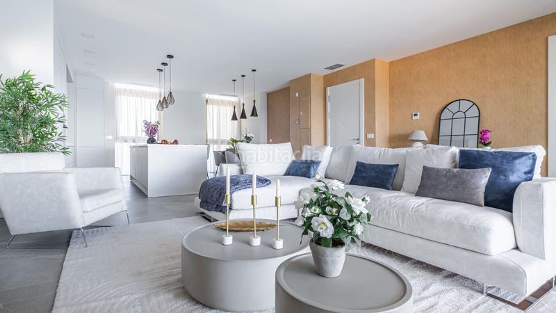 Foto 210c4161-3e69-4ce6-83f0-c2237130279d. Pis amb calefacció piscina a Playa Poniente Benidorm