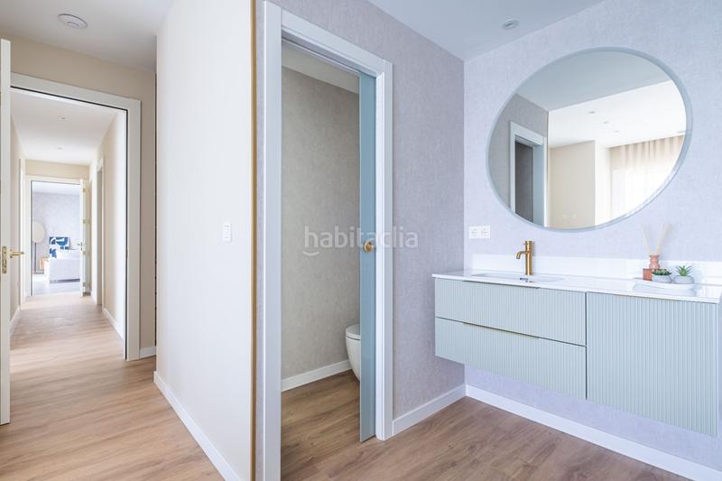 Foto 42f52c7b-f847-4a2c-9a9f-85938859abcc. Pis amb calefacció piscina a Playa Poniente Benidorm