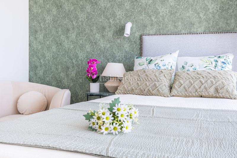 Foto 45af1c4c-b142-4449-8cab-f240d8095409. Pis amb calefacció piscina a Playa Poniente Benidorm