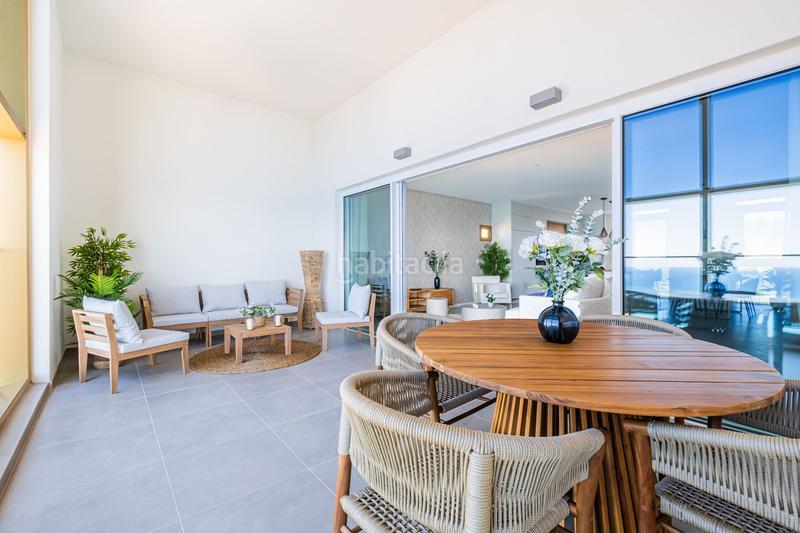 Foto f4a09086-c58c-465b-9d44-0b4bc937b052. Pis amb calefacció piscina a Playa Poniente Benidorm