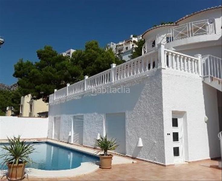 Foto 4a2693cb-893a-4e60-9456-ce3acd54734f. Casa amb calefacció aparcament piscina a Altea hills Altea