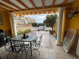 Casa en Manzanera-Tosal. Adosado de 4 dormitorios y 4 terraza cerca del mar calpe