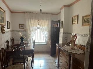 Casa adossada  Callejón el moral. Venta de casa en guadix