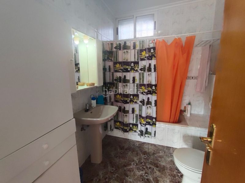 Foto 81c19b21-363c-41fb-b976-dcc1835c2b51. Casa adosada venta de planta baja en Guadix