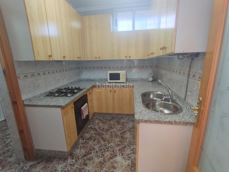 Foto 919f22a5-8f51-49f1-81b4-ef4efebb11dc. Casa adosada venta de planta baja en Guadix