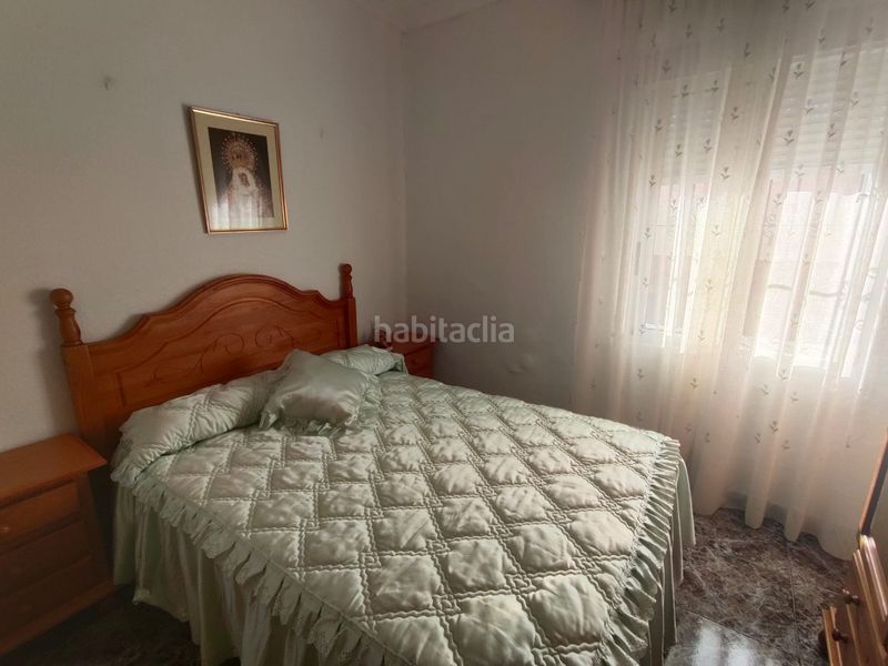 Foto c5a15cfa-0ea8-417e-9e48-bf108ec8cbb3. Casa adosada venta de planta baja en Guadix