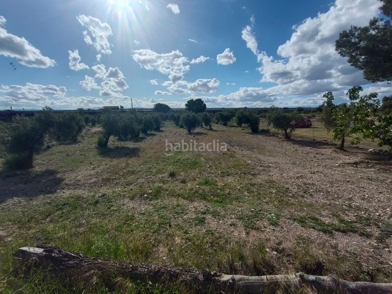 Foto ef7f9ab3-c24e-4b90-81ac-b76cb7223f1b. Finca rústica a Guadix