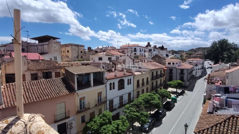 Foto cd5c9354-ca30-44a8-8c99-2ff398c953c5. Piso en calle san miguel 34 venta de piso en Guadix