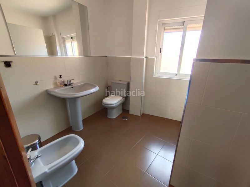 Foto d347649b-1b2c-45f6-8024-b91e6b892146. Piso en calle san miguel 34 venta de piso en Guadix