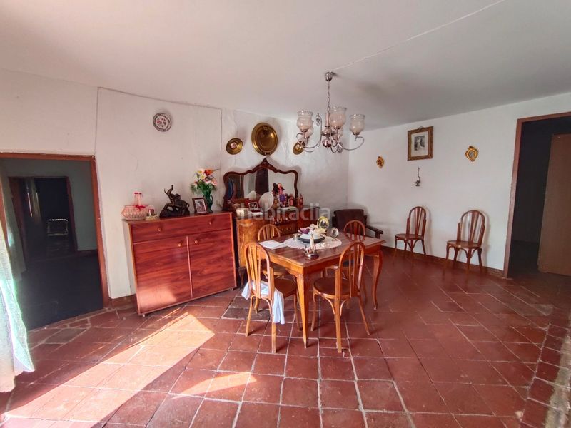 Foto b6b4a55c-780e-4e09-89b9-0165f92d47ca. Casa a Calahorra (La)