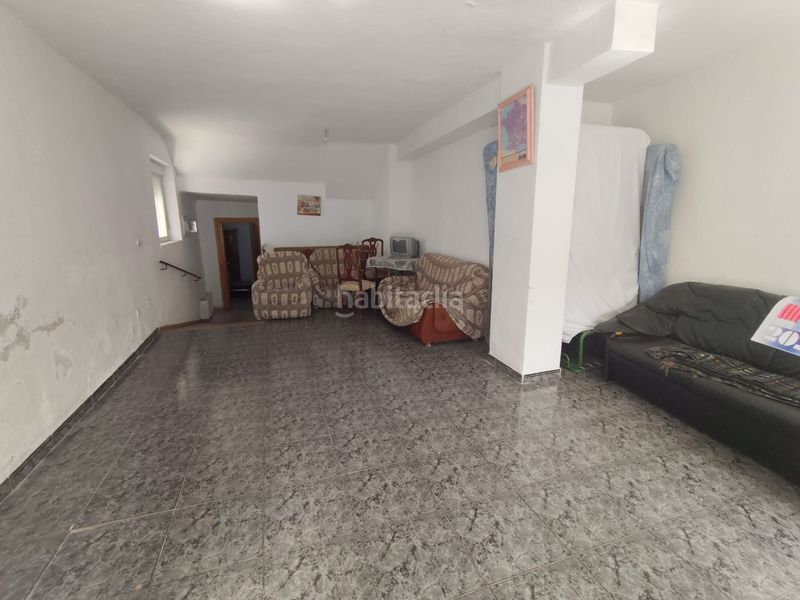 Foto ee07223e-4f01-4172-a0f9-af9f321dc1ff. Casa aparellada a Aldeire