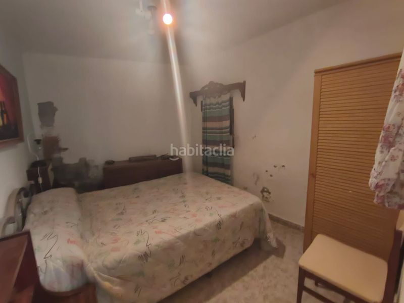Foto 40ebc4f5-11ac-4dde-b30e-af2f71285fd7. Casa adossada a Aldeire