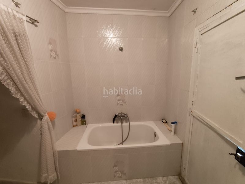 Foto 924ba1e9-c6cf-4882-9432-ab2d2e2944f3. Casa amb xemeneia aparcament a Guadix