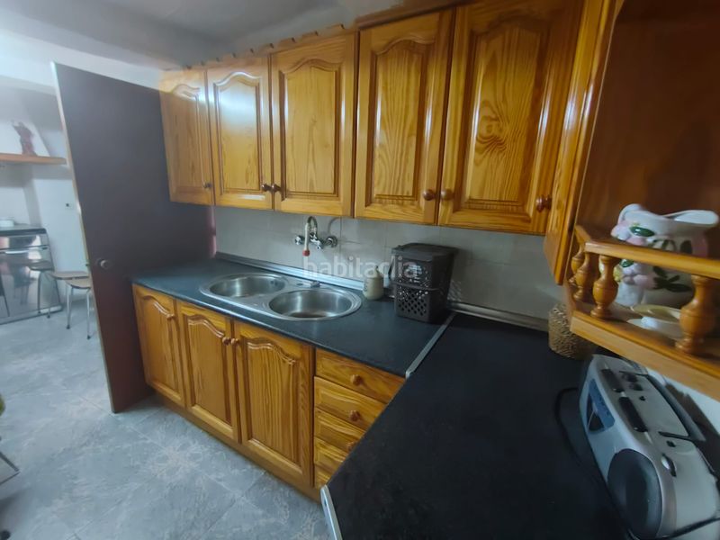 Foto 3547b637-b66c-48f8-9819-a94cd471a436. Casa adosada venta de casa en Aldeire