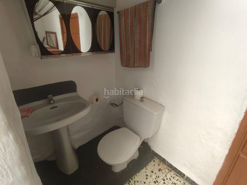 Foto 64a8855d-eee8-45f9-92c1-6f3b292d2140. Casa adosada venta de casa en Aldeire