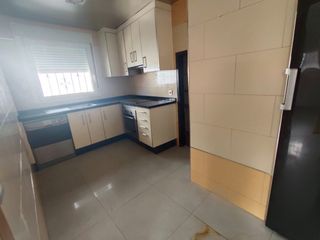 Casa pareada  Calle jazminillo. Venta de casa en lanteira