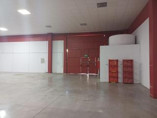 Location Bâtiment à usage industriel à El Juncal - Vallealto. Nave en alquiler en el puerto de santa maria