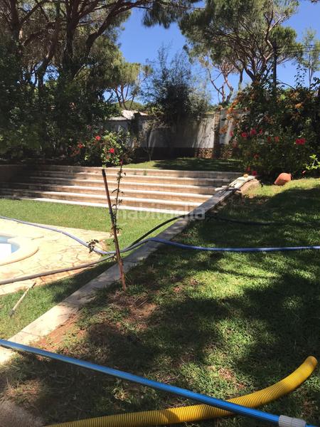 Foto 2f9036b2-31f2-4e23-aa03-197483354921. Xalet amb aparcament piscina a Los Franceses - La Vega Chiclana de la Frontera