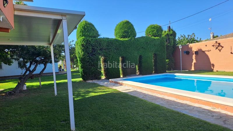 Foto dcfac7b6-1bd4-438c-ad84-9de7698a24c4. Chalet  en zona témpano en Las Lagunas - Campano Chiclana de la Frontera