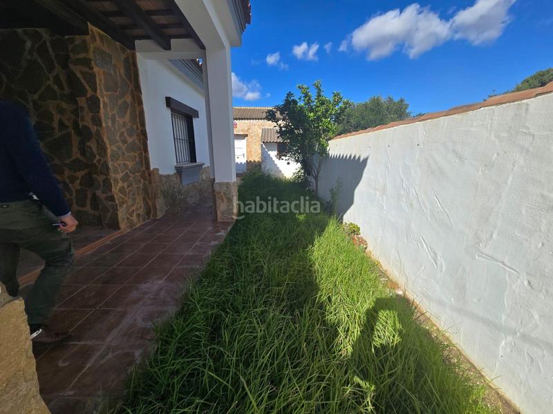 Foto fa1ec650-934a-46a0-b34e-f6995105a538. Chalet con piscina in Las Lagunas - Campano Chiclana de la Frontera