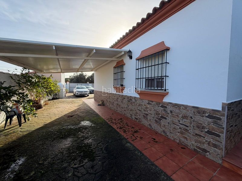 Foto e8f8c02c-5bbb-4d92-ab0e-c9aa7c9753d6. Chalet finca con dos viviendas en molino viejo 1.935 m2 de parcela. en Chiclana de la Frontera