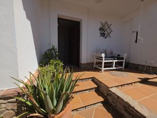 Casa adossada a Medina Sidonia. Vivienda familiar en medina sidonia